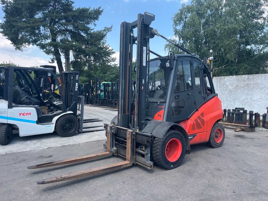 Навантажувач вилковий Linde H45T-01