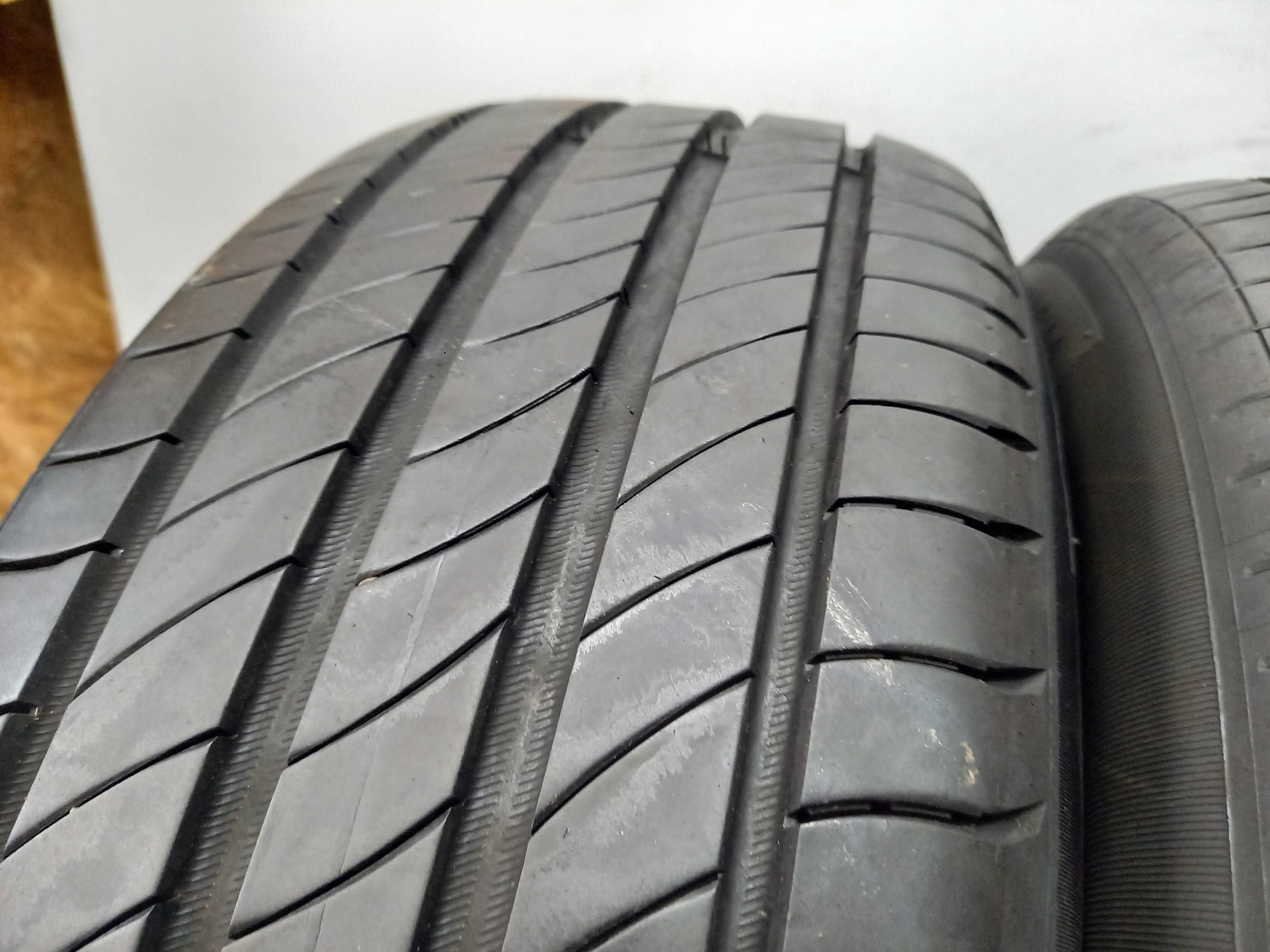 205/55/17 92V Michelin Primacy 4