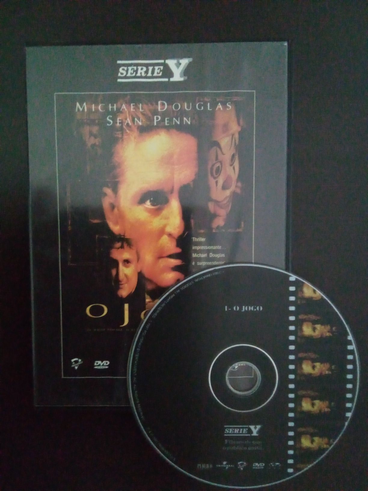 DVD com filme, O Jogo