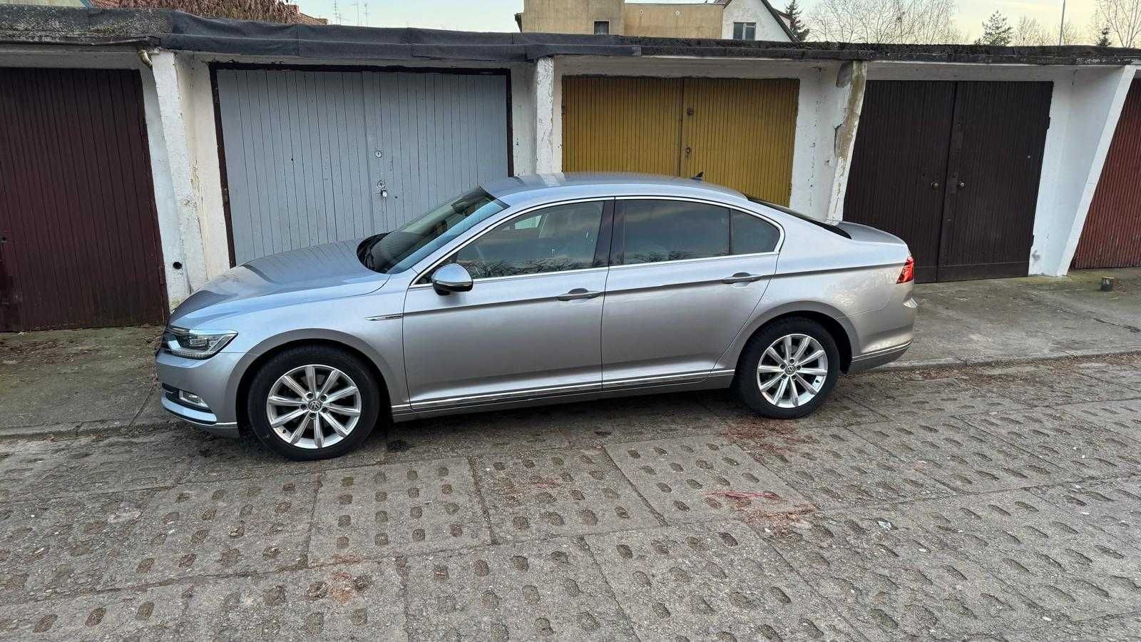 Volkswagen Passat B8 Highline 2.0 TDI 4x4 DSG Virtual Cockpit TOP LED