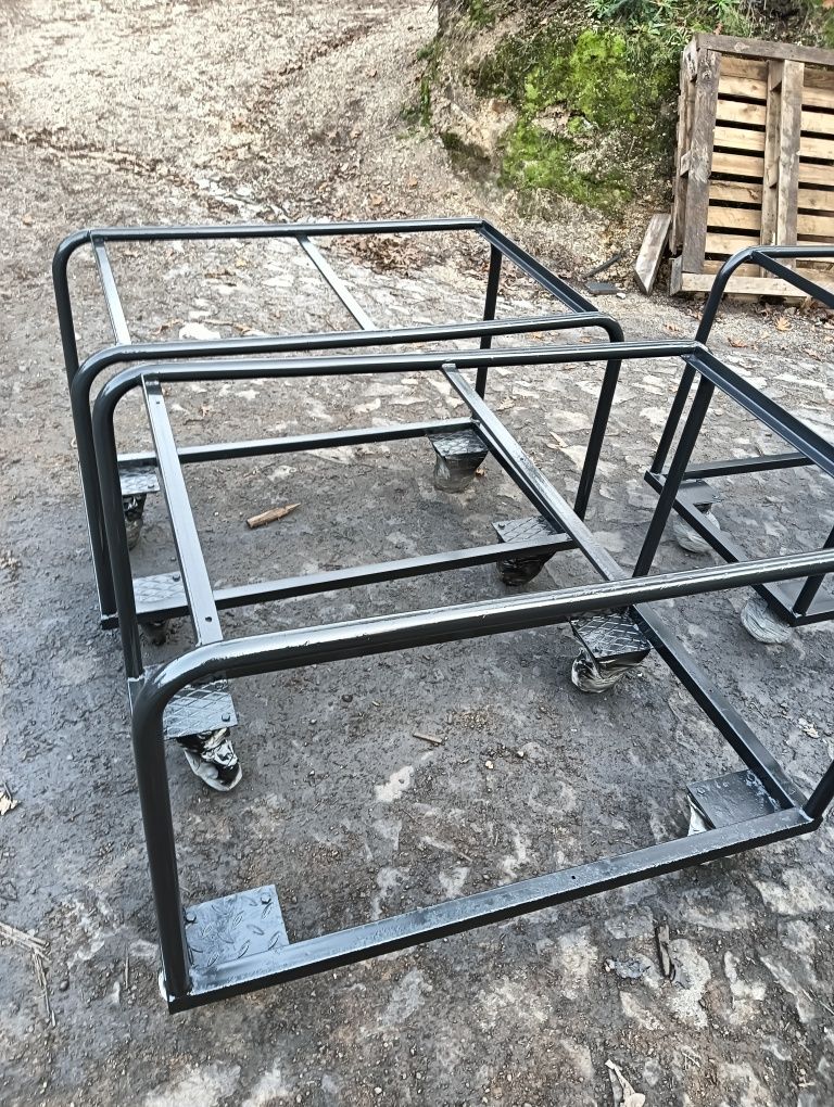 Carrinhos de transporte para fabricas