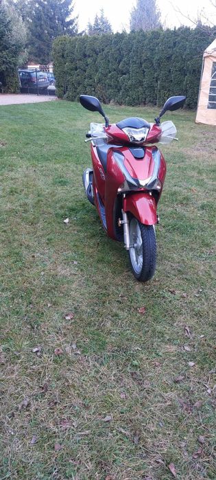 Skuter Honda sh125i