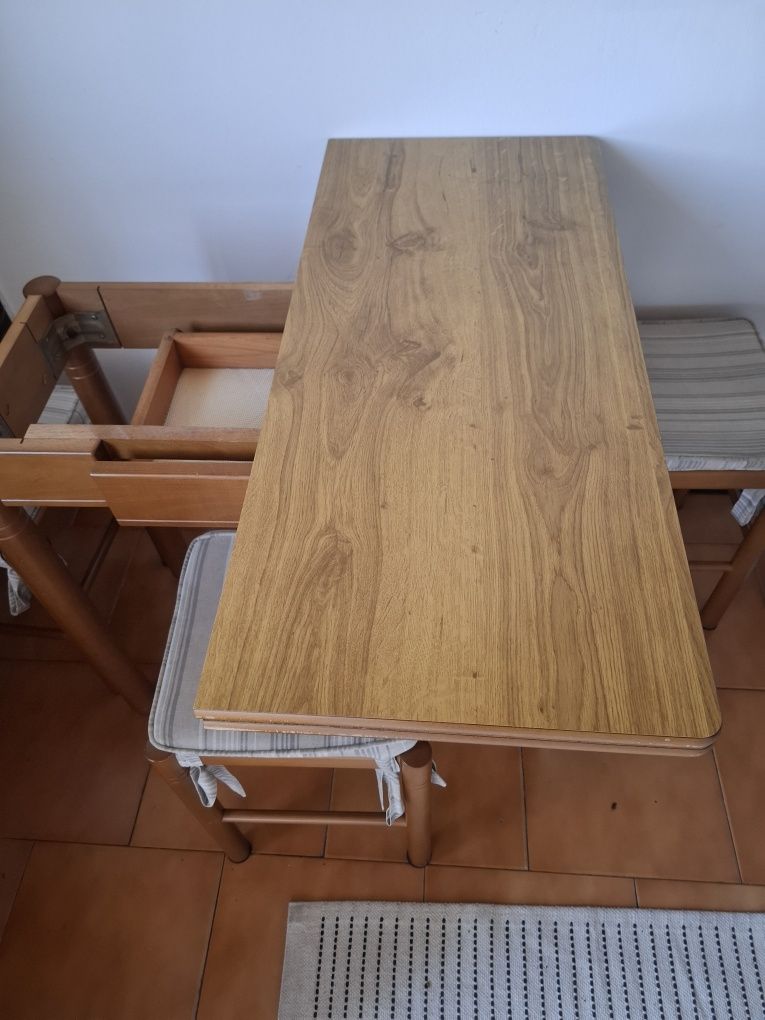 Mesa e 3 bancos madeira madeira