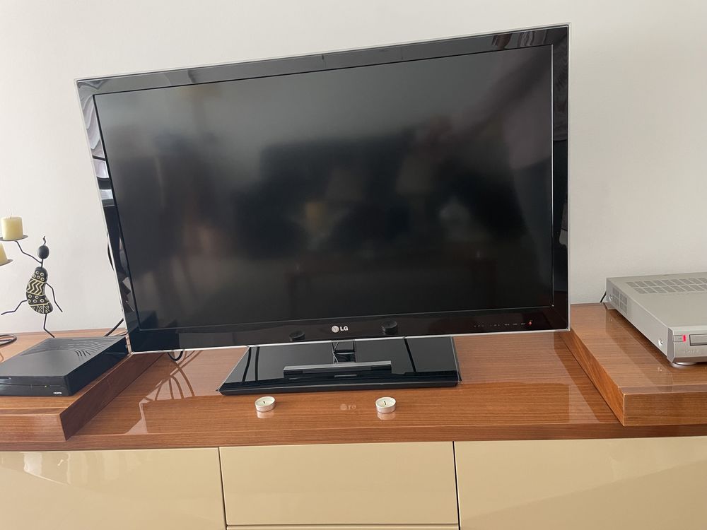 Televisão LG 40”