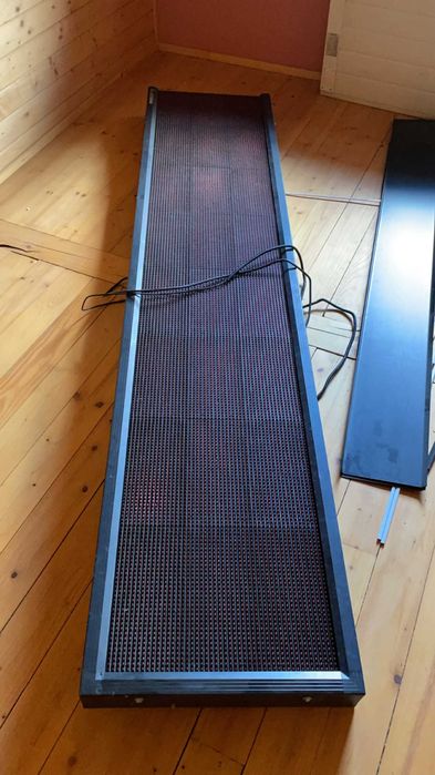 panel LED P10 marki Ledbim w pełni sprawny, gotowy do użycia