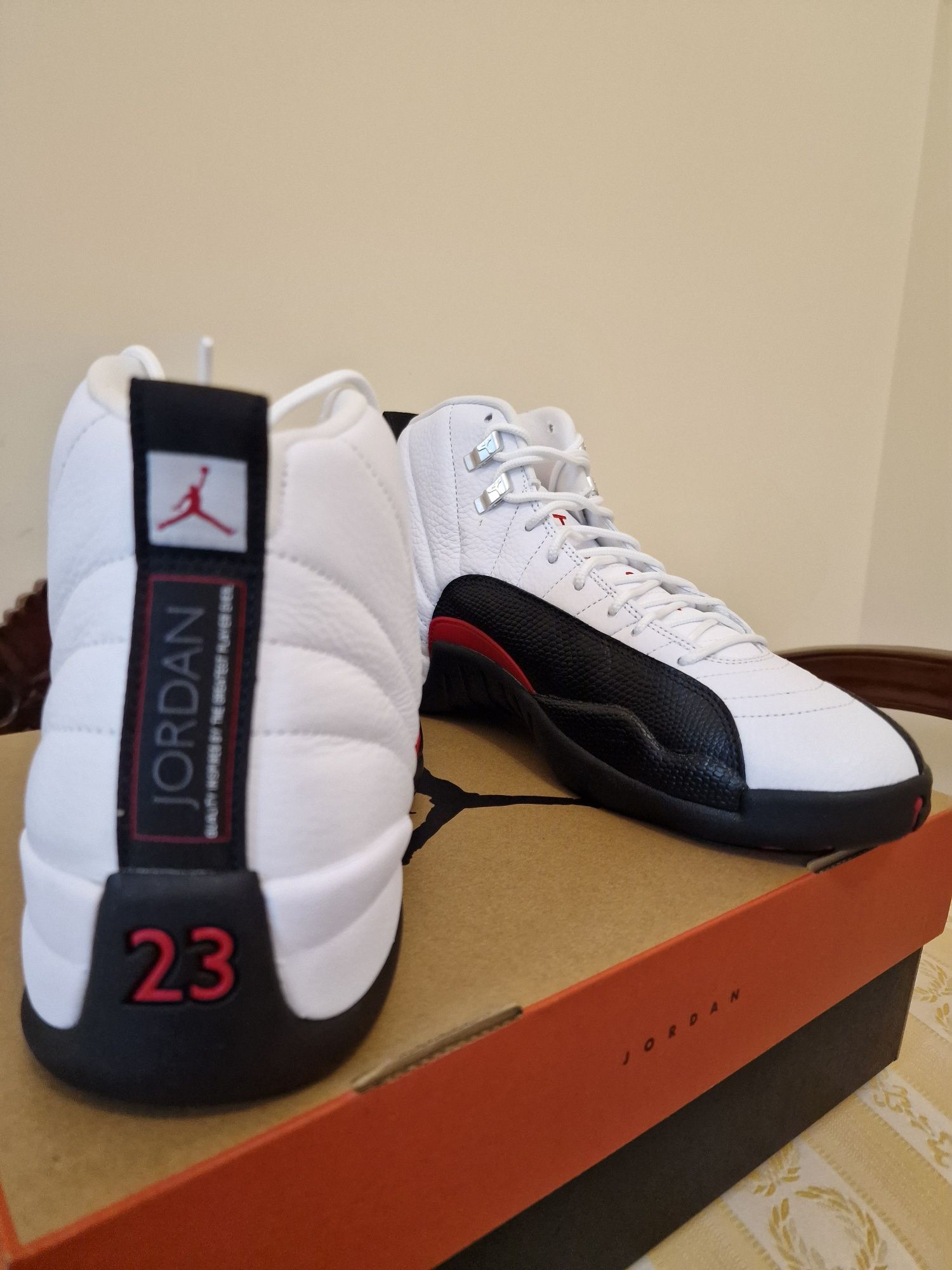 Nowe buty Nike Air Jordan 12 Retro 45