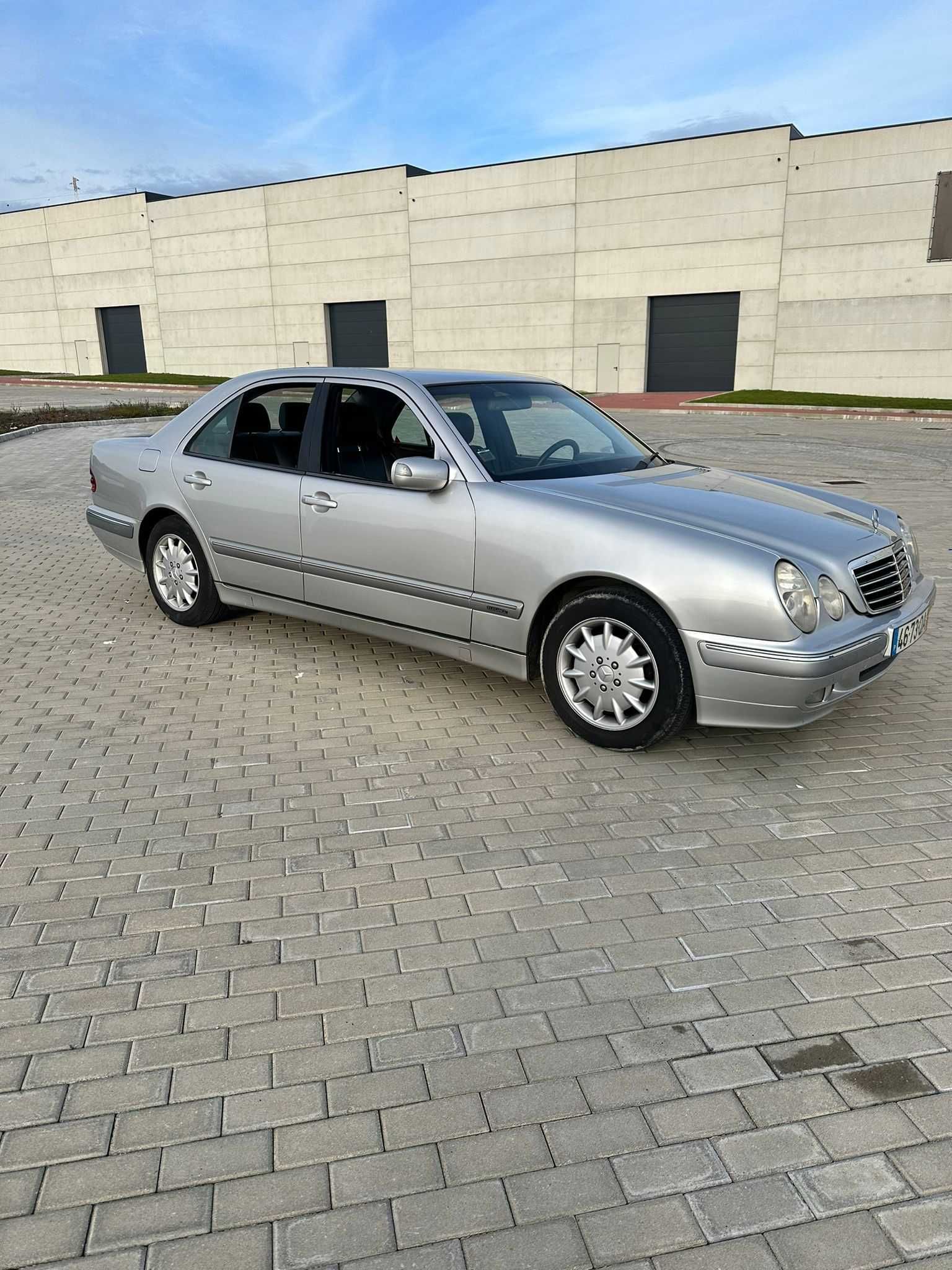 Mercedes E220 cdi w210