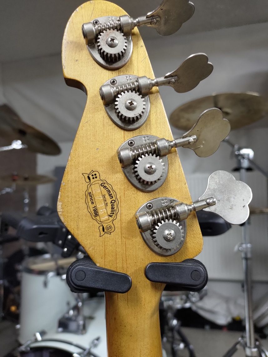 Gitara basowa Sandberg Forty Eight