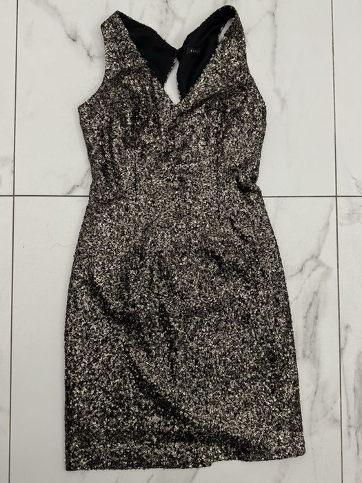 Sukienka zlota Cekiny