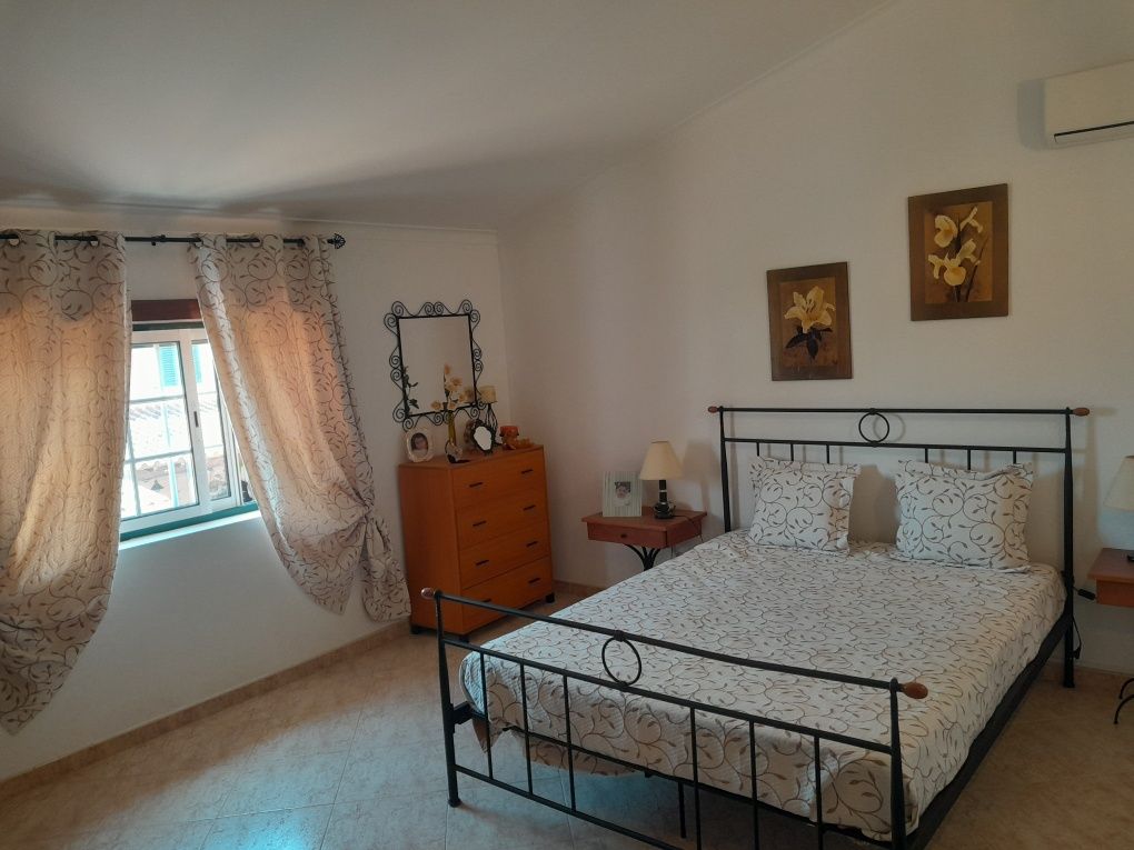 Quarto completo em ferro forjado