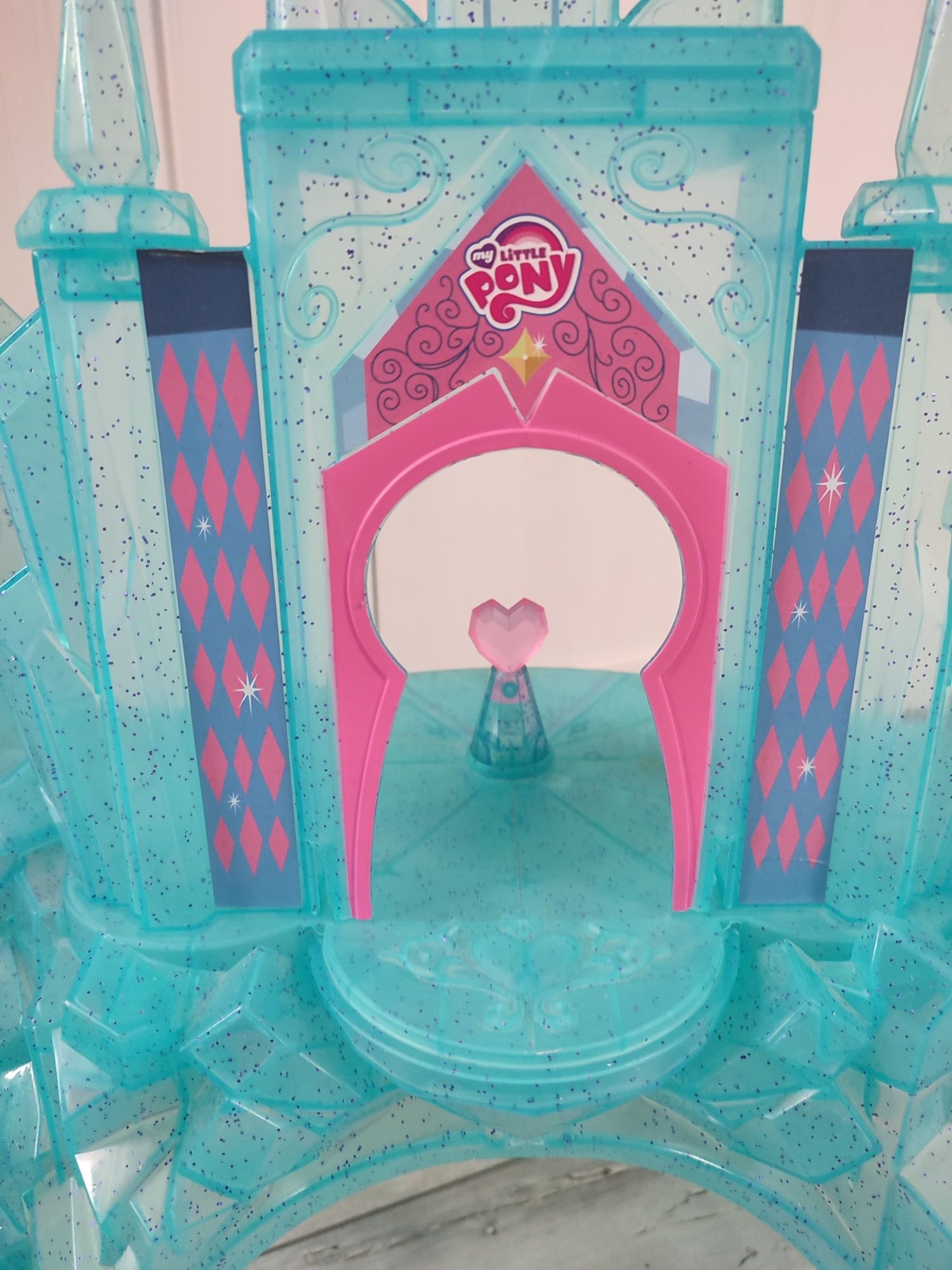 HASBRO MY PONY Krysztalowe królestwo B5255 zamek