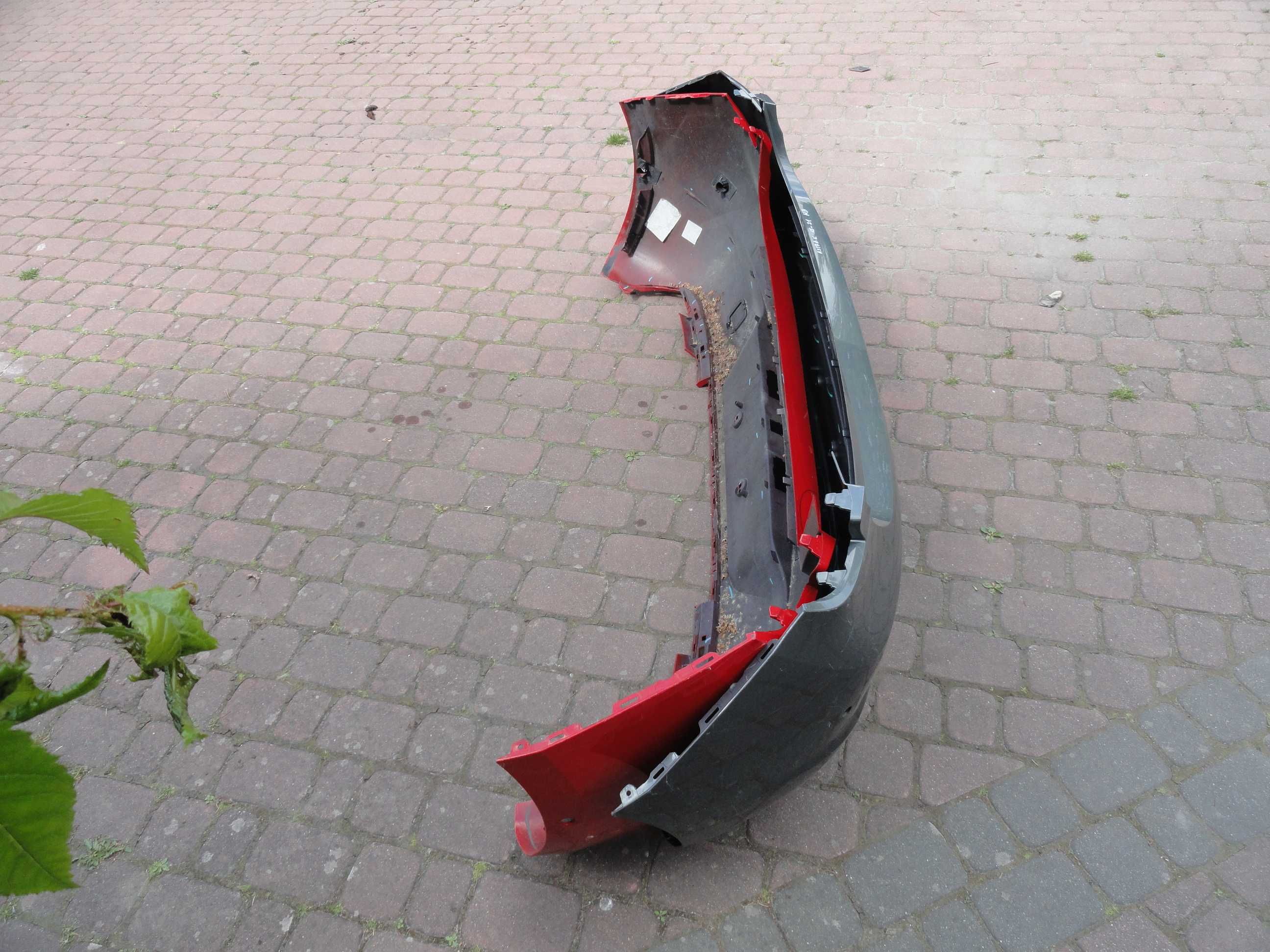 Opel Astra K Zderzak Tył 4XPDC lub 6XPDC  15-