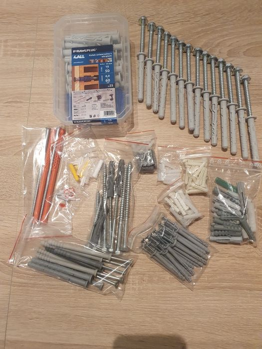 Kołki kołek rawplug wkrętmet zestaw