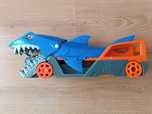 Hot wheels transporter samochów Rekin