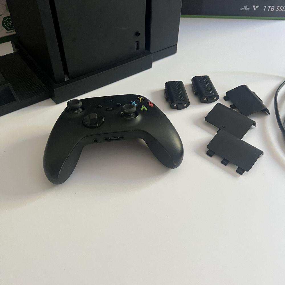 Xbox Series X. Stan idealny