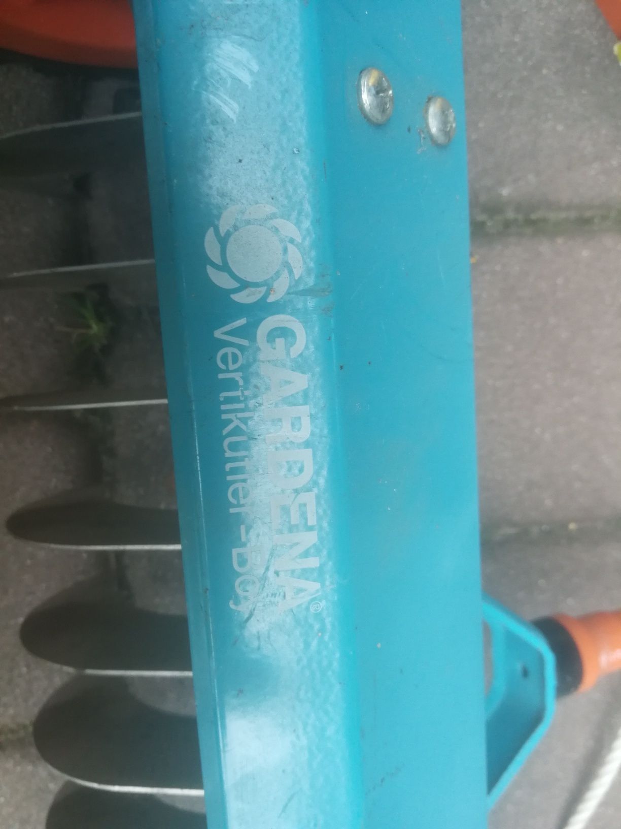 Wertykulator gardena reczny oraz sekator do galezi gardena