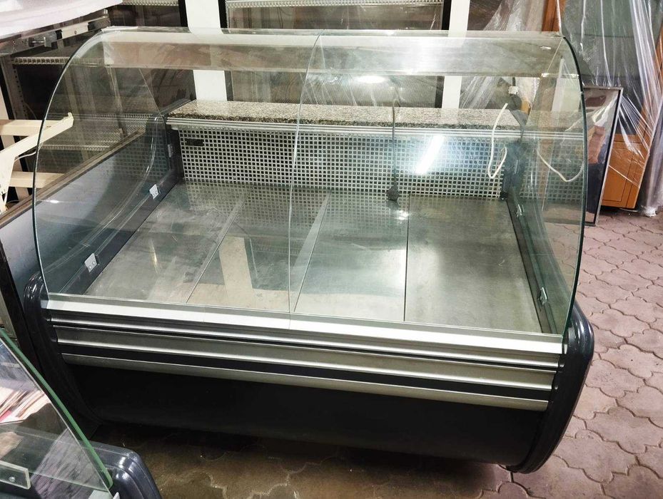 Холодильные витрины