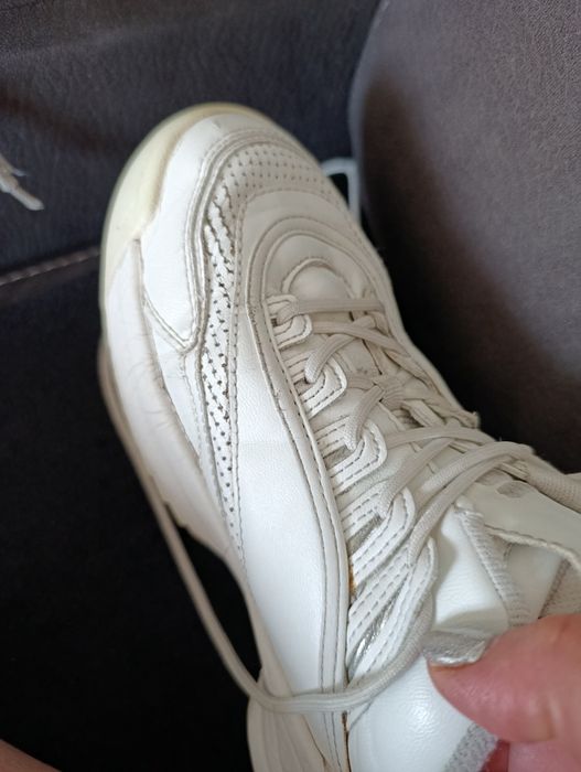 Buty białe Fila rozmiar 37