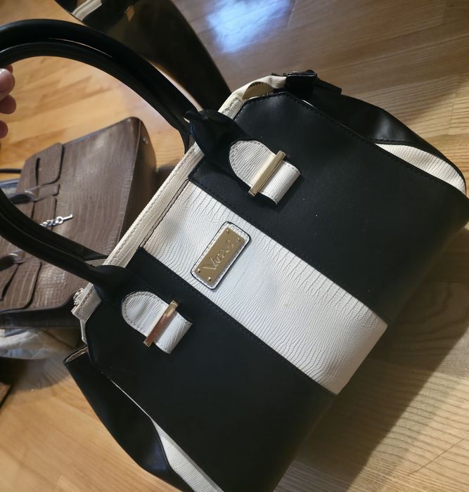 Sprzedam torebki damskie stan bardzo dobry i idealny