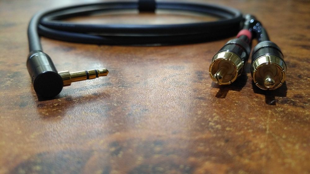 Hi-Fi - AUX - MINI-JACK 3.5 mm/2RCA MOGAMI Neglex W2534 (Япония) экран