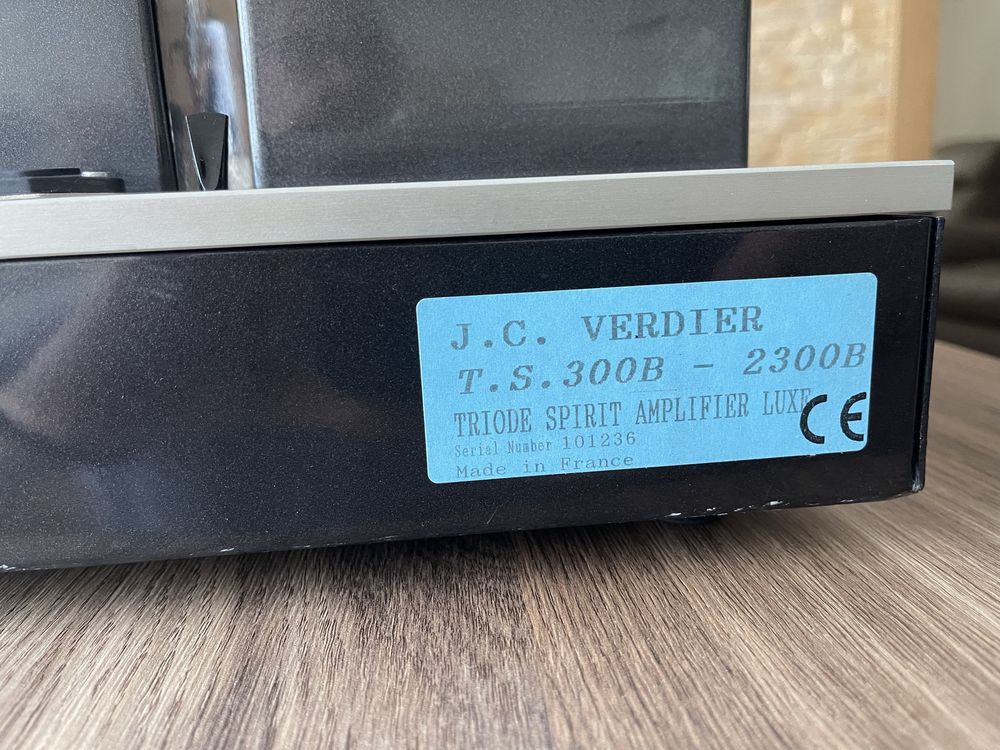 Wzmacniacz mocy J.C.Verdier 300b