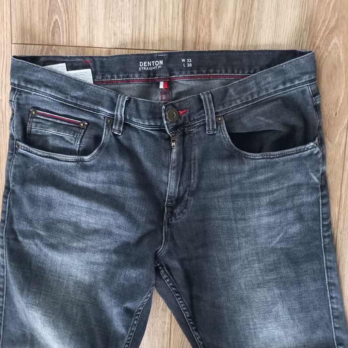 Tommy  Hilfiger- spodnie męskie jeans-33/30-L