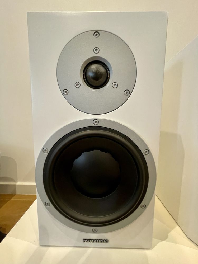 Dynaudio Excite X18