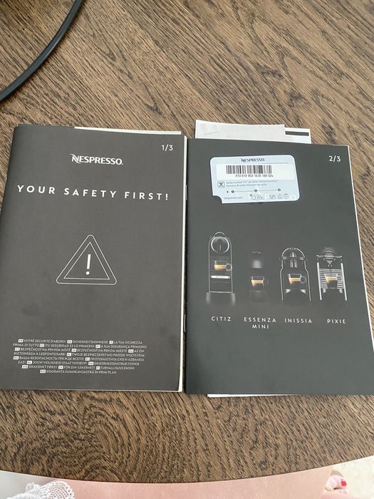 Maquina de cafe Nespresso Delonghi