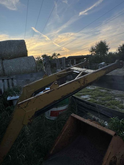 Sprzedam Zetora 5718