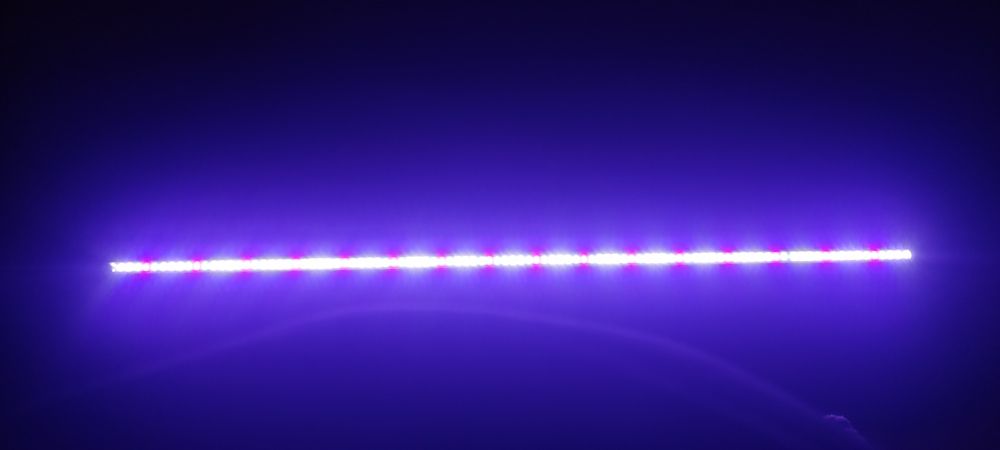 Świetlówka ledowa roślinna do pokrywy 150 cm