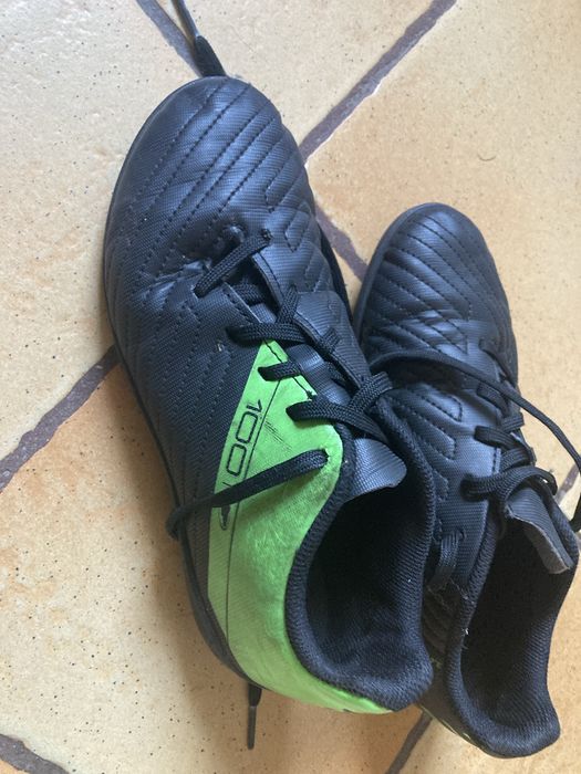 Buty piłkarskie- na piłke/korki rozm 35