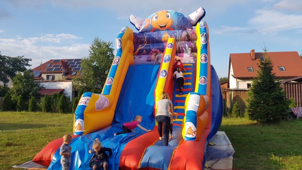 Fotobudka  Napis LOVE zjeżdżalnia Dmuchana zamek  BUS 9 dmuchaniec