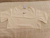 Top curto marca nike