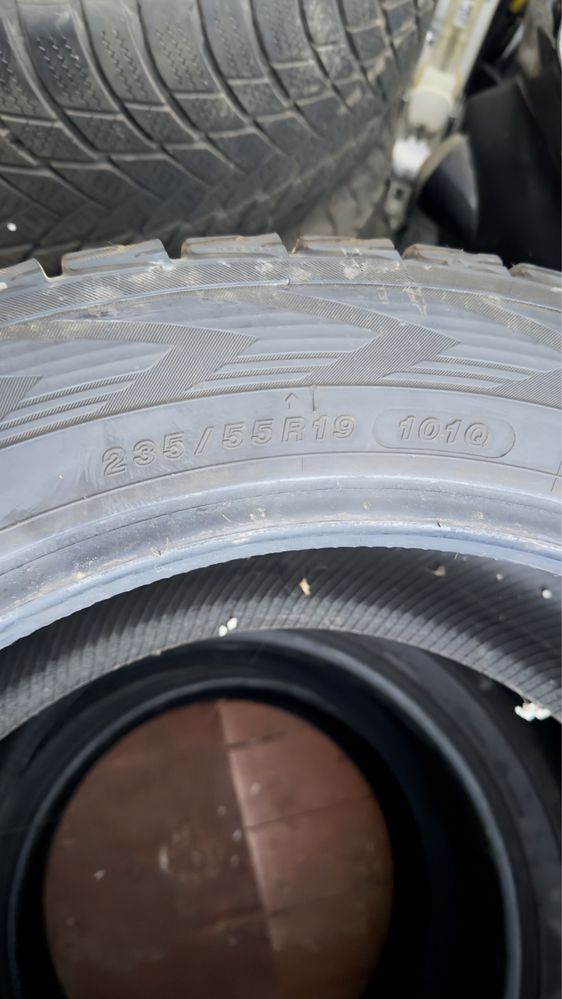 Yokohama IceGUARD G075 235/55 R19 101Q