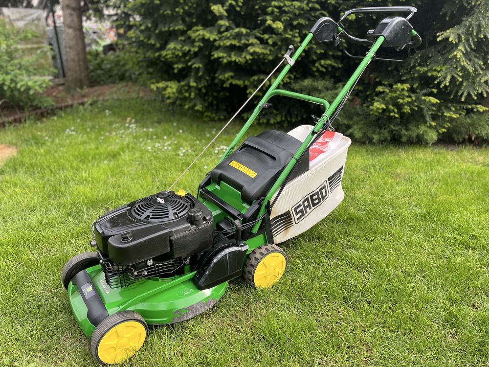 Kosiarka spalinowa John Deere Sabo RV47 Briggs