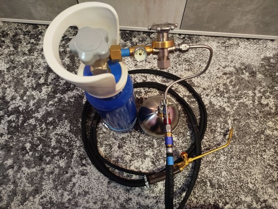 Газозварювальний пост,балон кисневий +пропановий