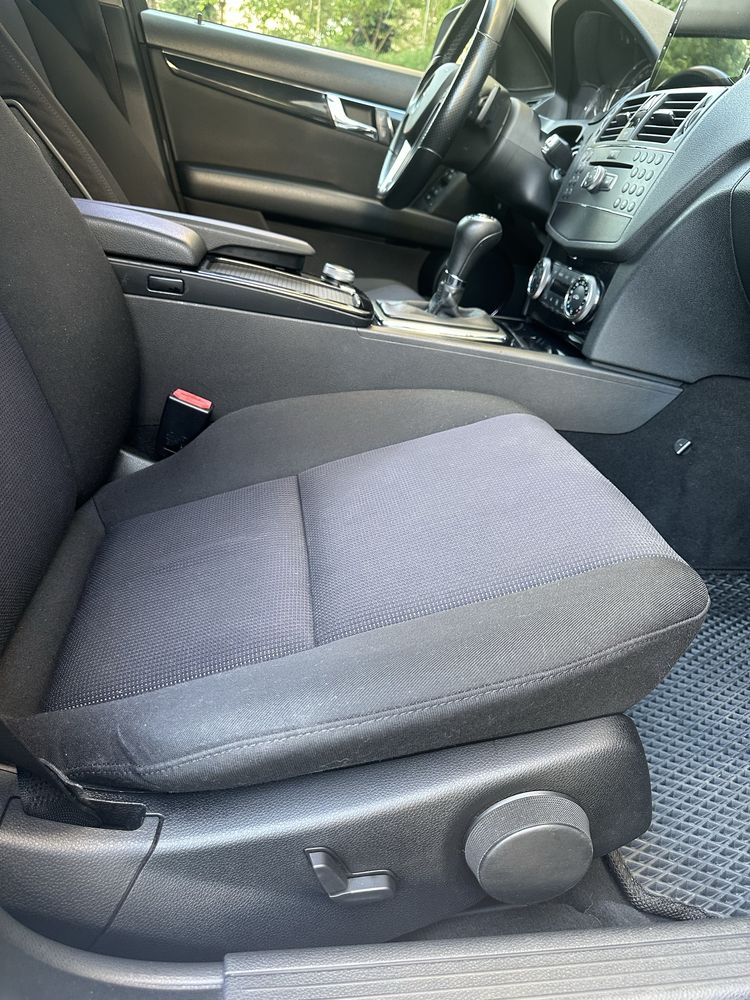 Продам Mercedes C220d W204