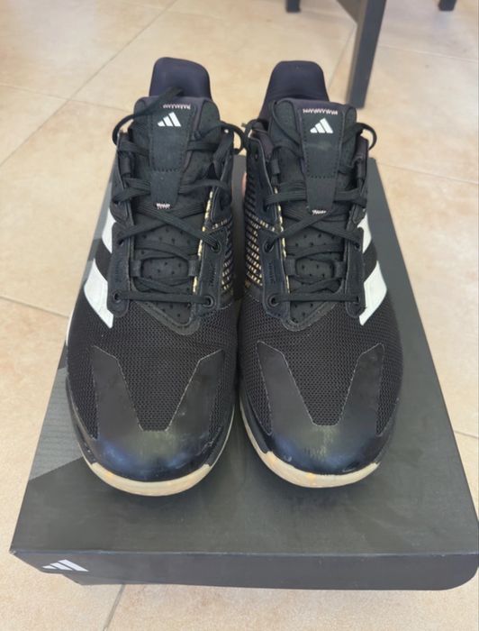 Adidas Stabil 16