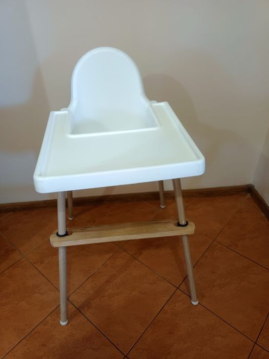 Krzesełko do karmienia Ikea Antilop z podnóżkiem