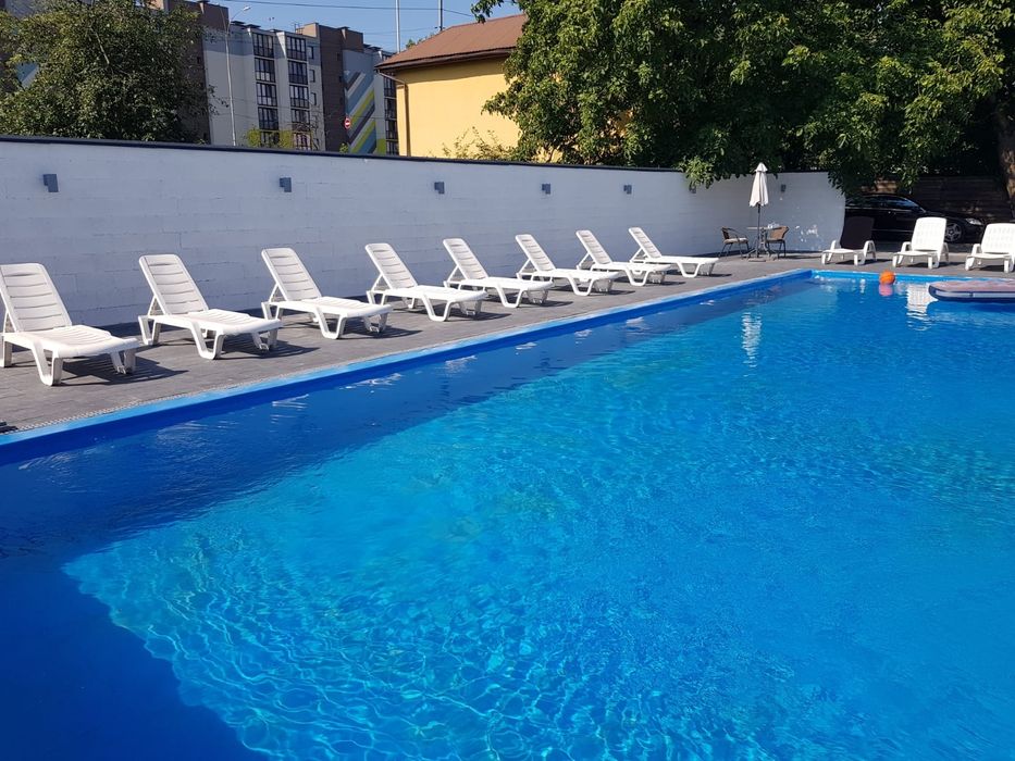 Продаж!Діючий  бізнес!Фасад!?Стеценко!.Подольський р-н.11сот.2буд.