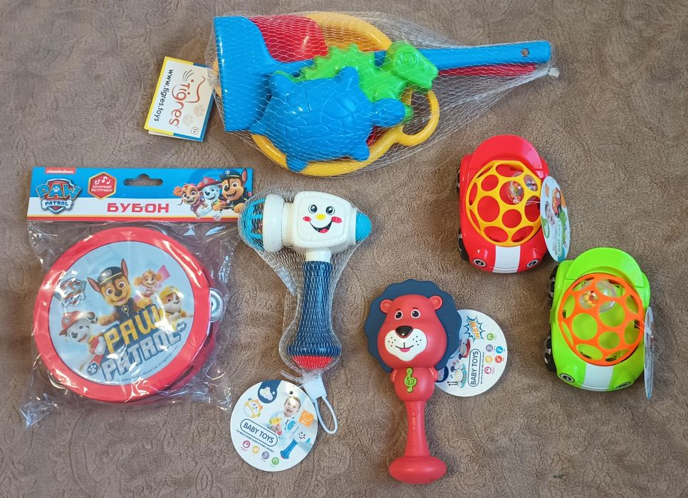 Лот, пакет, набором нові іграшки для малюка бубон, машинки, молоточок