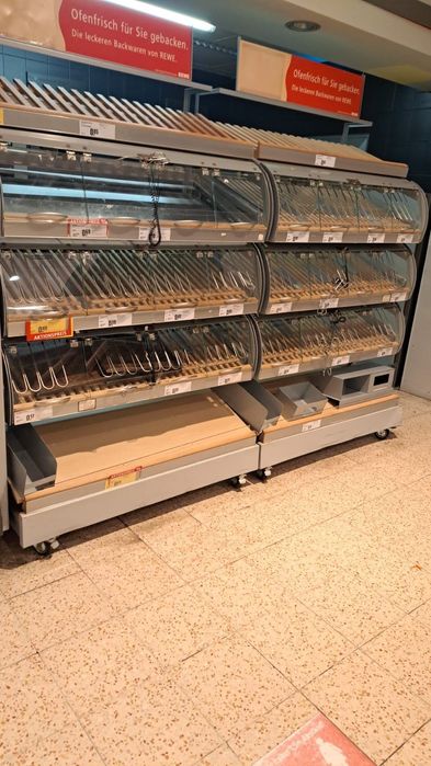 Regał piekarniczy chlebowy  na pieczywo chleb