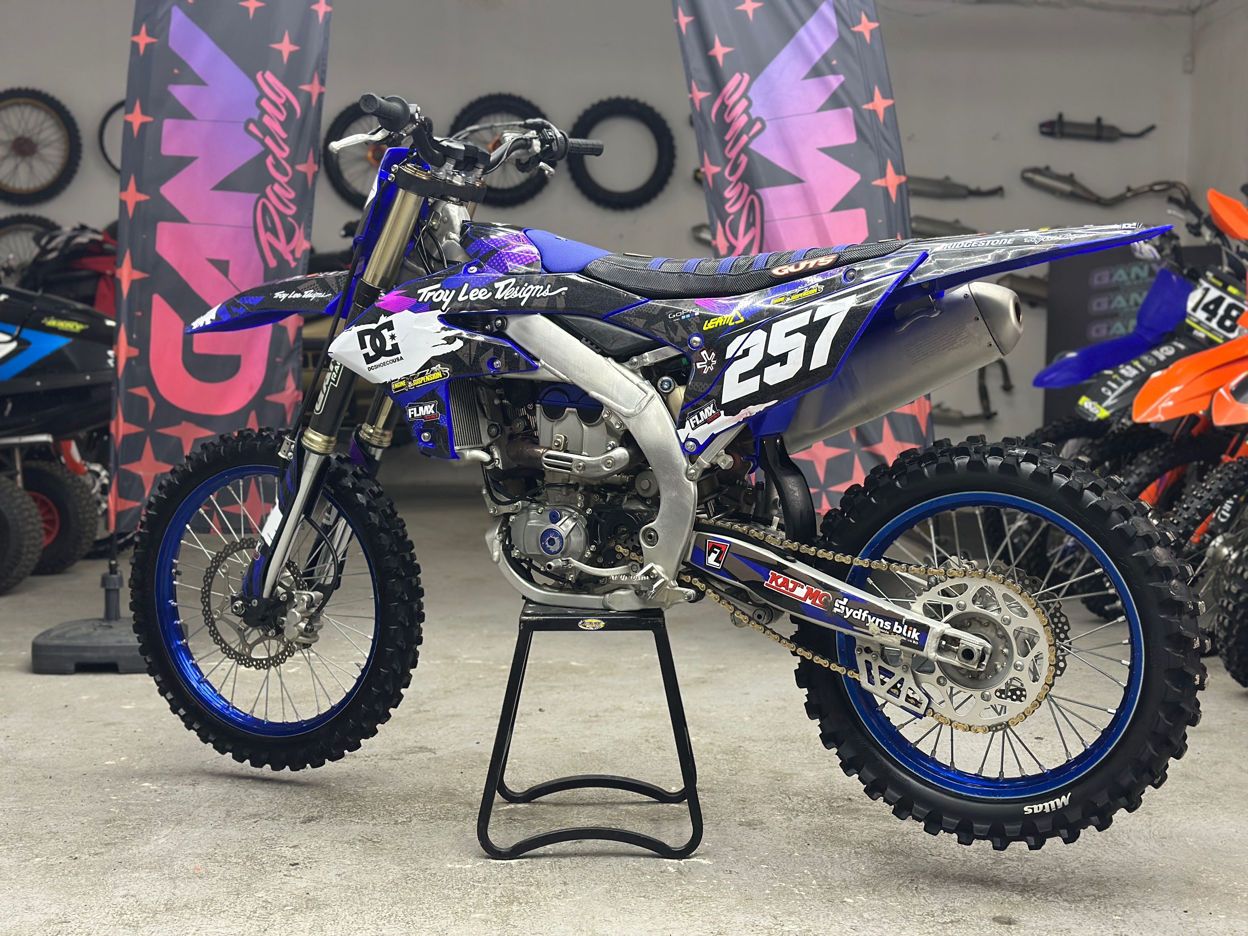 Yamaha YZF 250 cc rok 2024 - 42 mth - TOP
