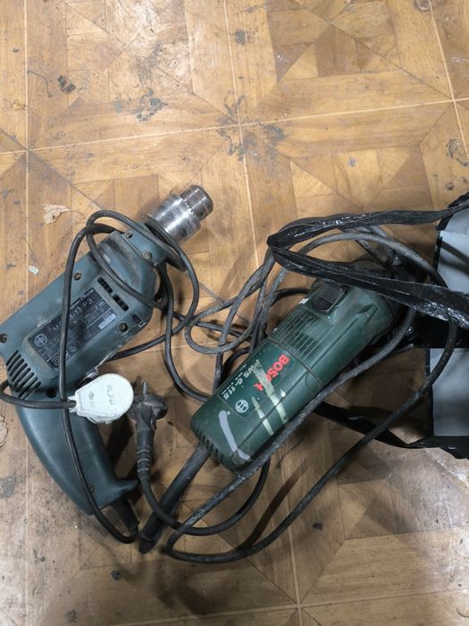 Дрель не мощная но работает