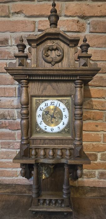 Zegar wiszący drewniany