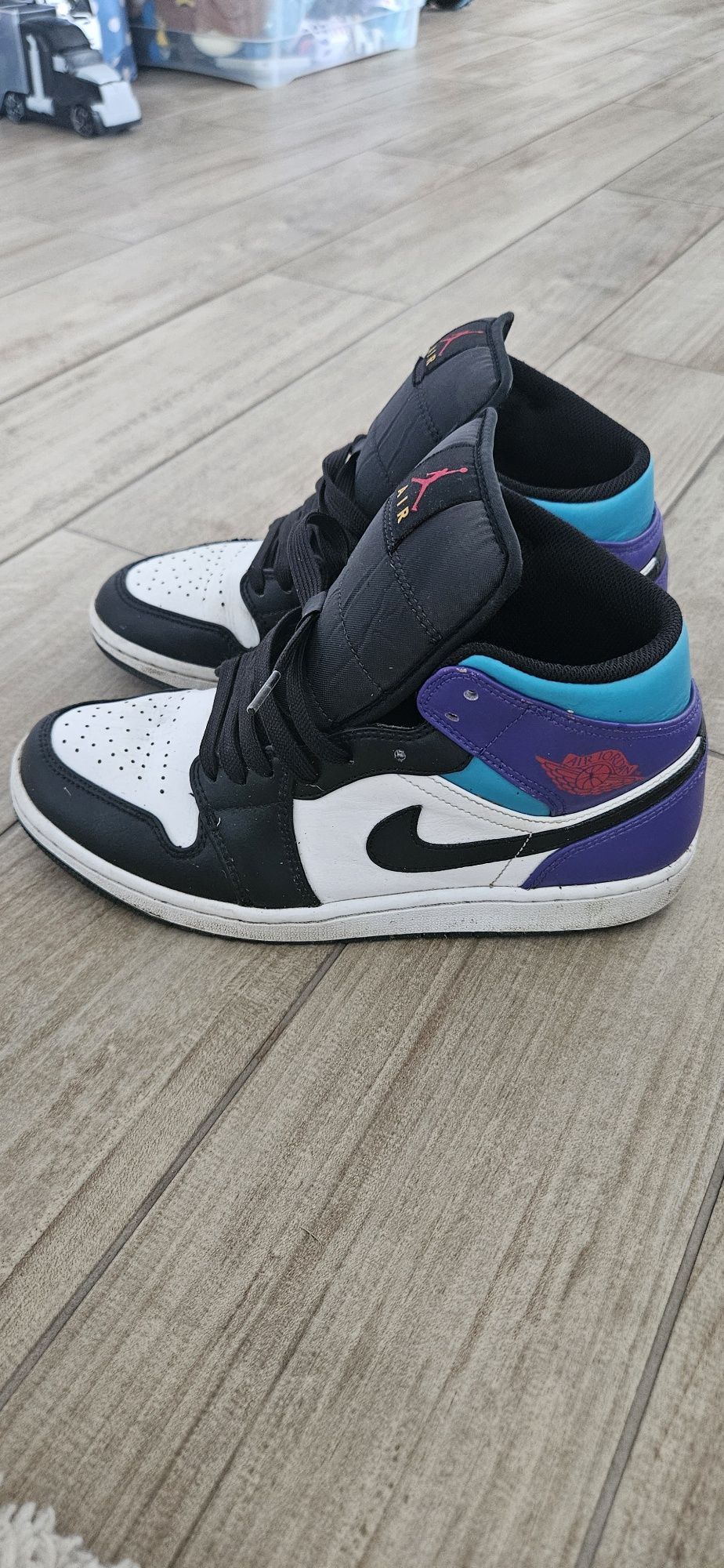 Nike Air Jordan 1 Mid