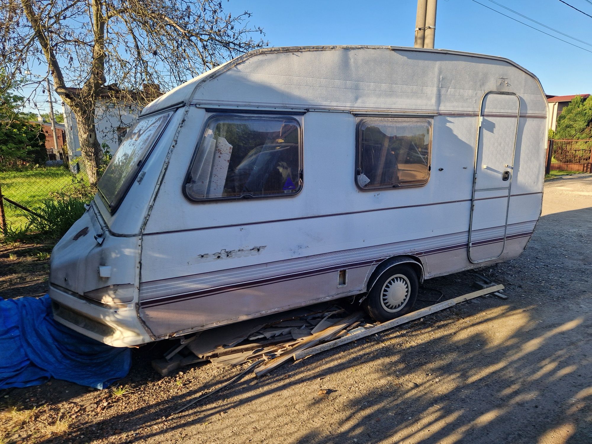 Przyczepa kempingowa na części