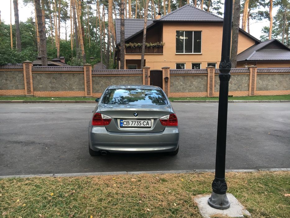 Продам bmw 3 серия e90