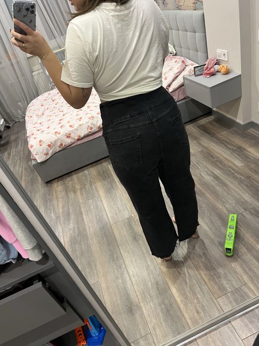 Джинси для вагітних