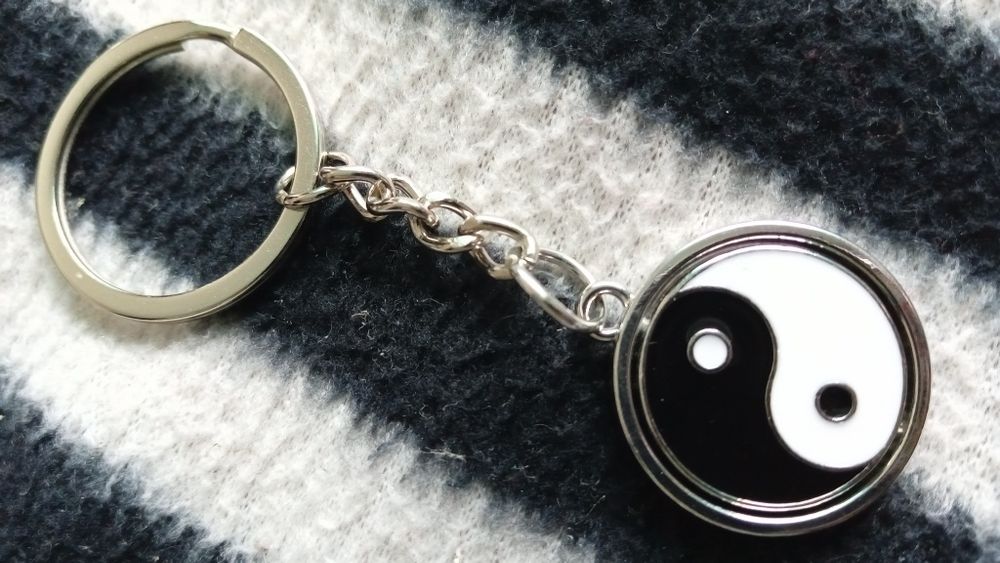 Porta-chaves Yin Yan giratório fidget toy